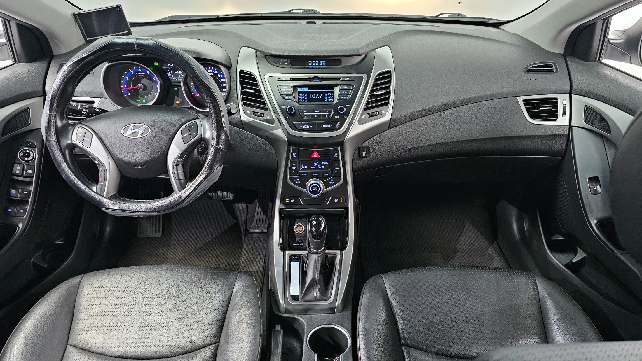 HYUNDAI AVANTE 2013