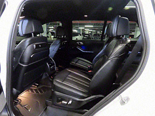 BMW X7 G07 2024