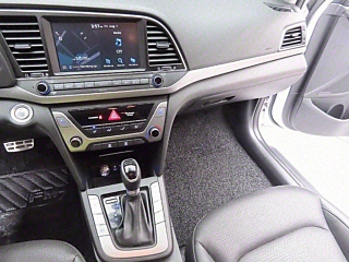 HYUNDAI AVANTE AD 2018
