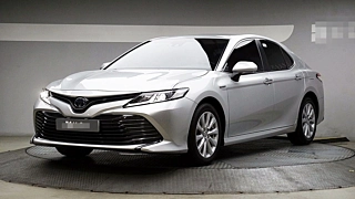 TOYOTA CAMRY XV70  2020
