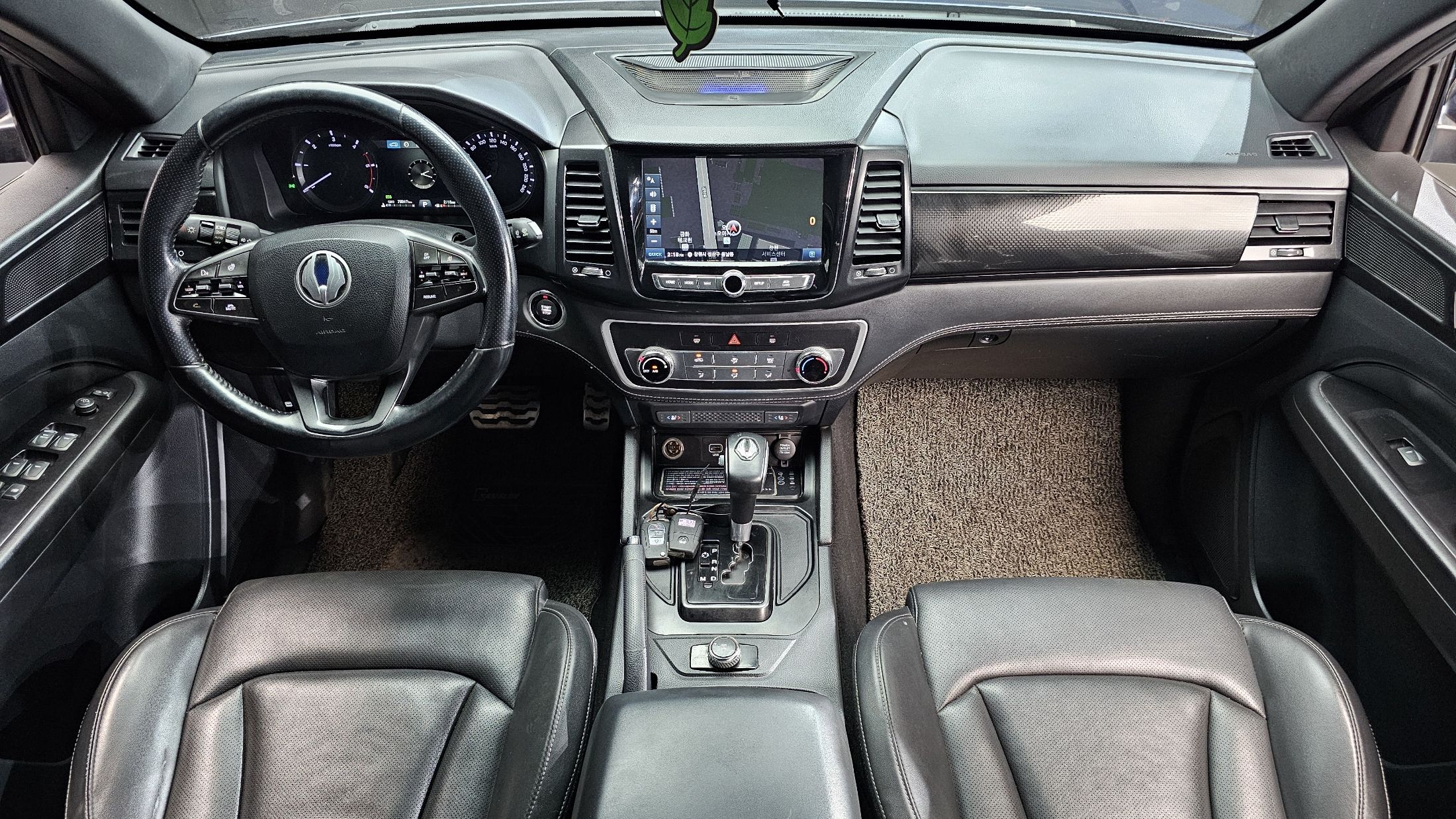 SSANGYONG REXTON SPORTS CAR 2021