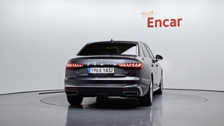 AUDI A4 B9 2022
