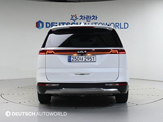 KIA CARNIVAL 2023