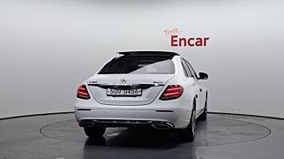 MERCEDES BENZ E-CLASS W213 2016