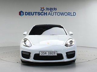 PORSCHE PANAMERA 2015