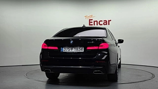 BMW 5-SERIES G30 2023