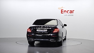 MERCEDES BENZ E-CLASS W213 2020