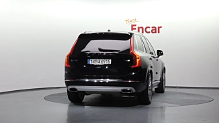 VOLVO XC90 2020