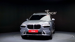 BMW X7 G07 2024