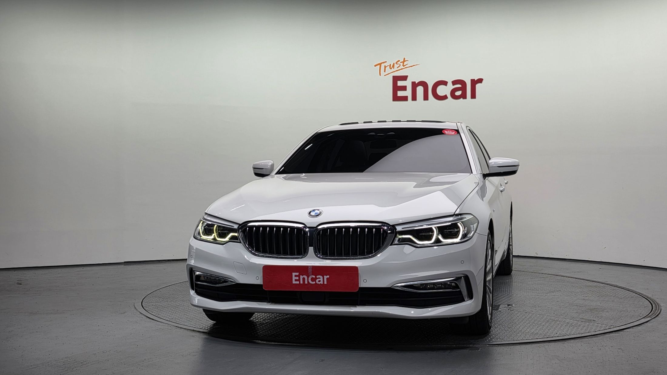 BMW 5-SERIES G30 2018
