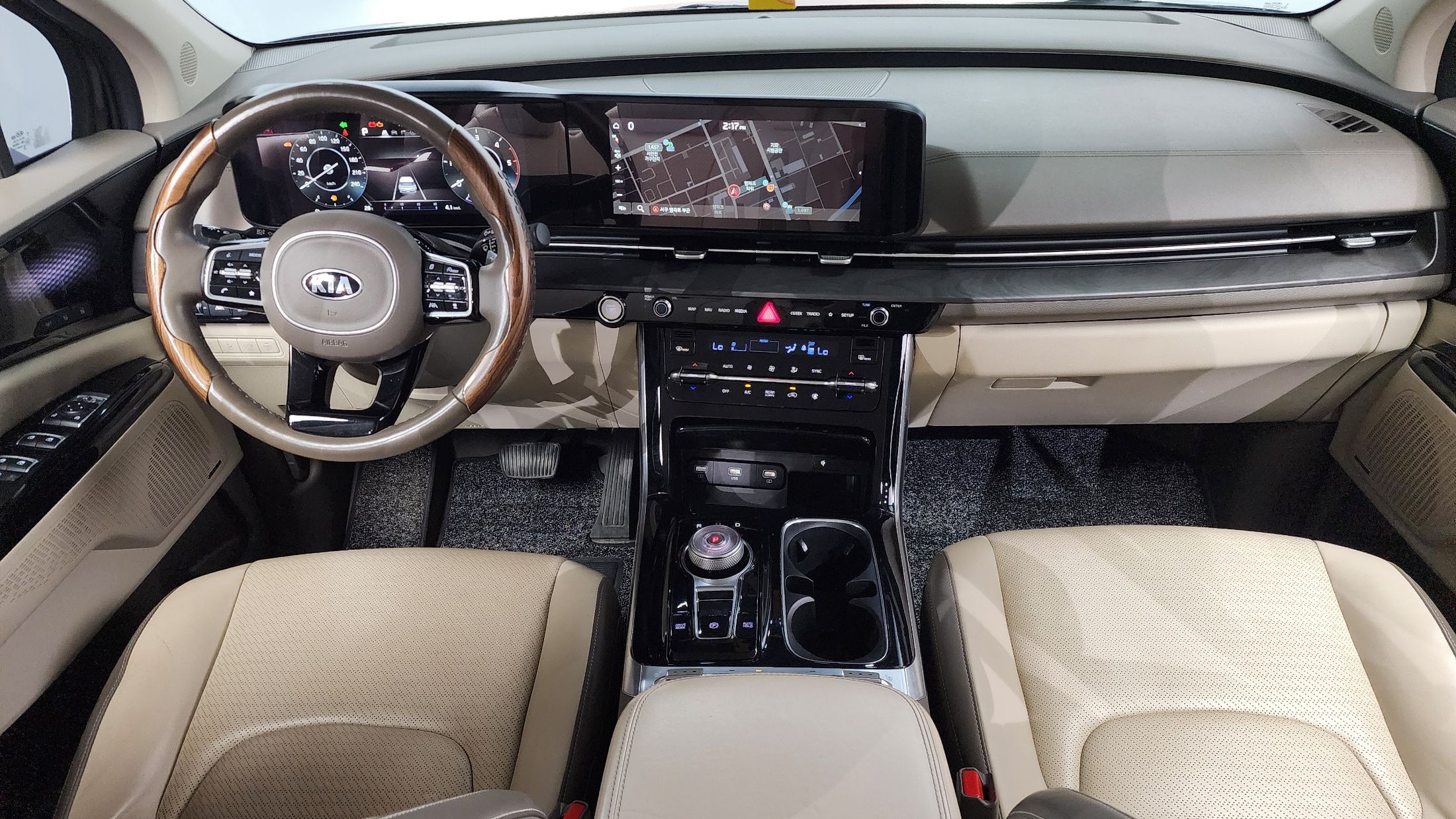 KIA CARNIVAL 2020