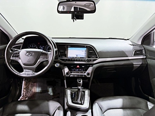 HYUNDAI AVANTE AD 2016