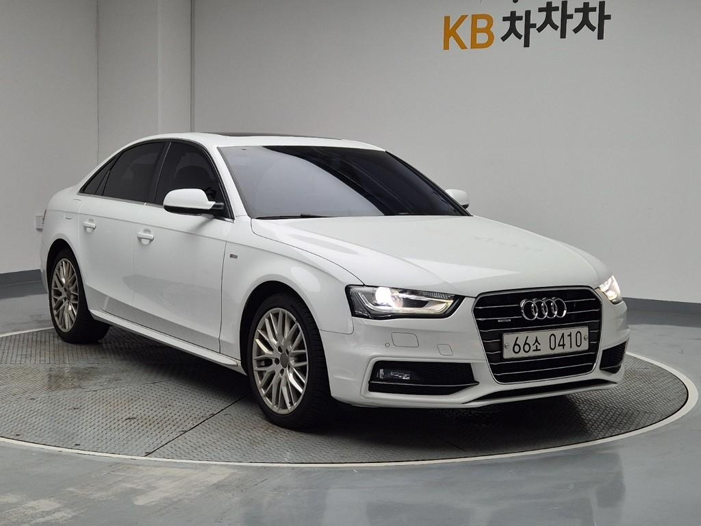 AUDI A4 2016