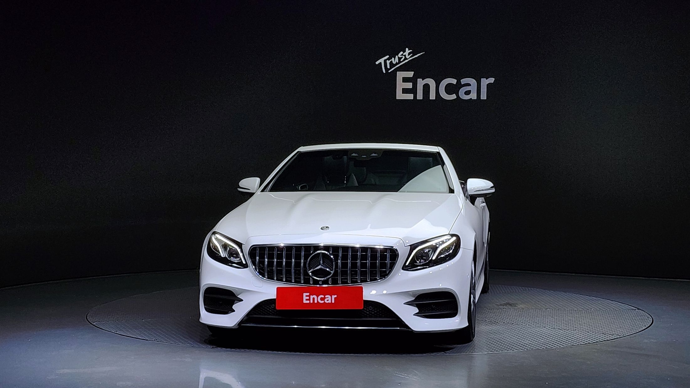 MERCEDES BENZ E-CLASS W213 2018
