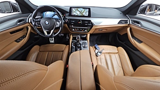 BMW 5-SERIES G30 2017