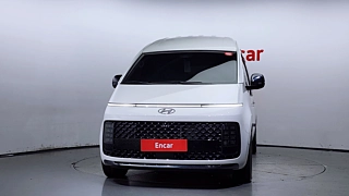 HYUNDAI STARIA 2023