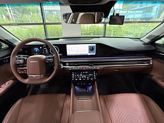 HYUNDAI GRANDEUR HYBRID GN7 2023