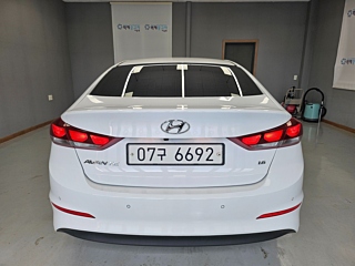 HYUNDAI AVANTE AD 2017