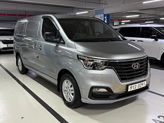 HYUNDAI STAREX GRAND  2020