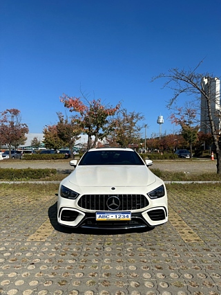 MERCEDES BENZ AMG GT 2021