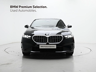 BMW 5-SERIES G60 2024