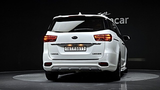 KIA CARNIVAL 2018