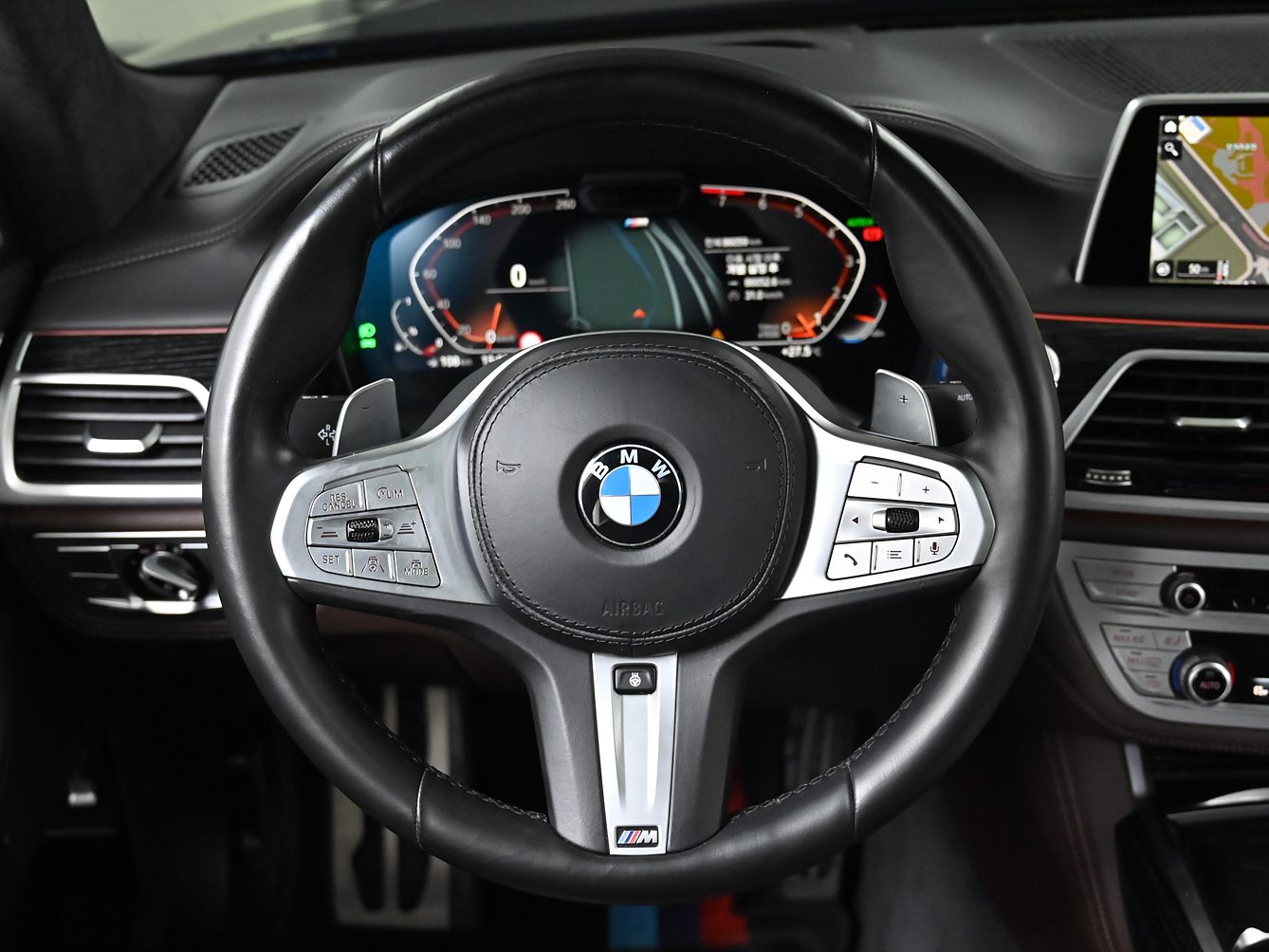 BMW 7-SERIES G11 2021