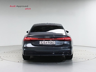 AUDI A7 4K 2022