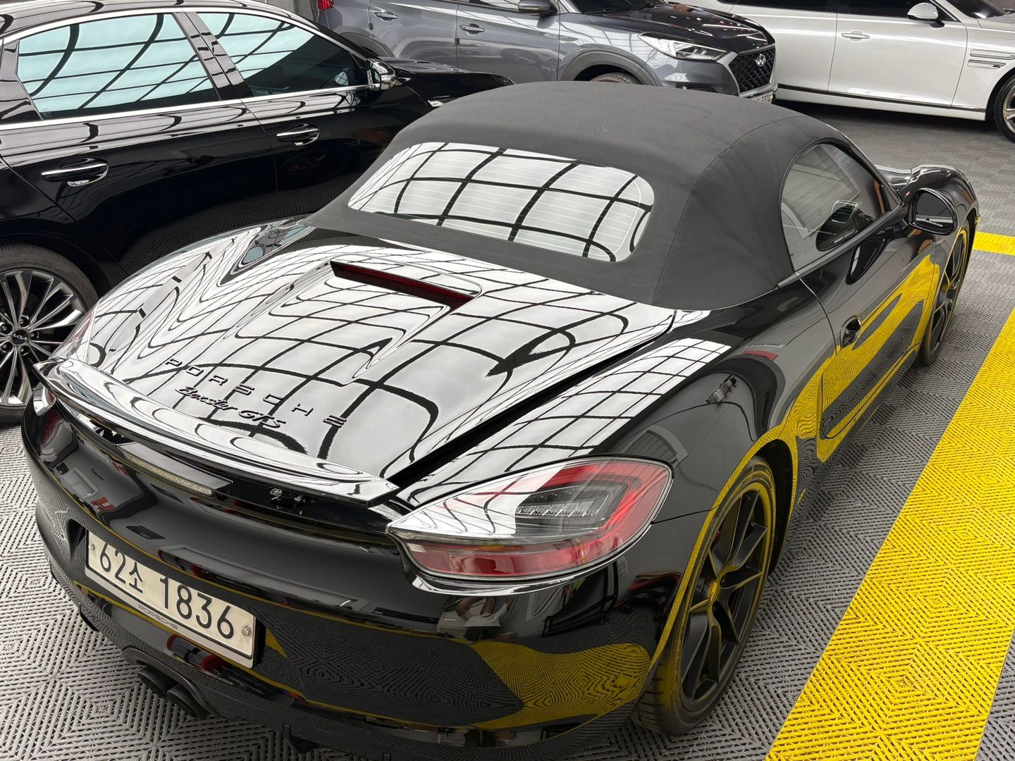 PORSCHE BOXSTER 2015
