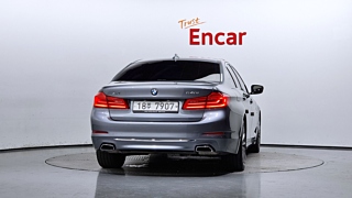 BMW 5-SERIES G30 2018