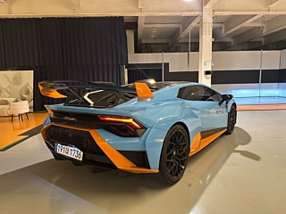 LAMBORGHINI HURACAN 2022