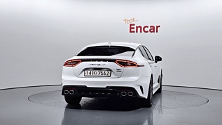 KIA STINGER 2018