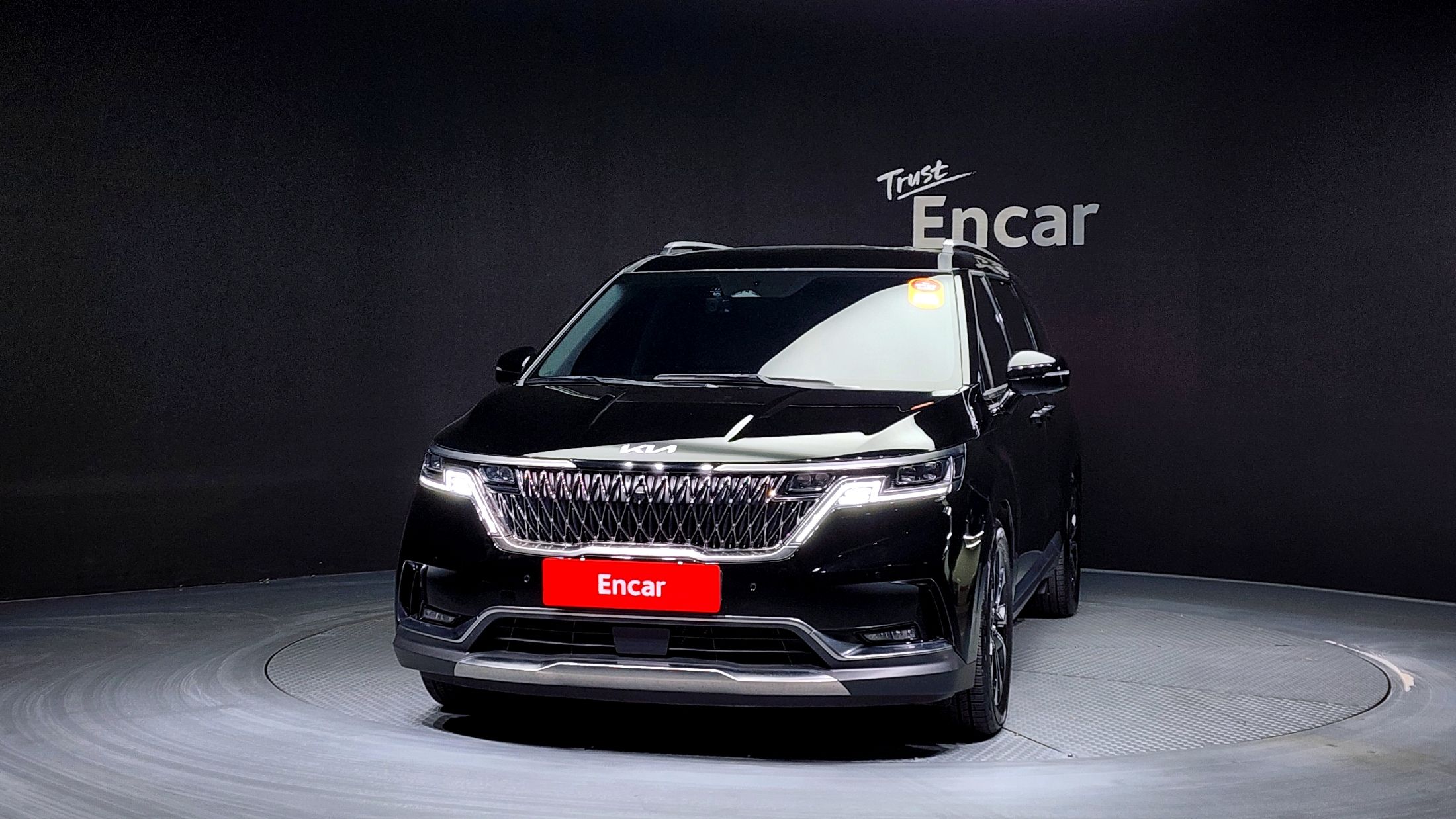 KIA CARNIVAL 2023