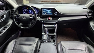 HYUNDAI GRANDEUR IG 2016