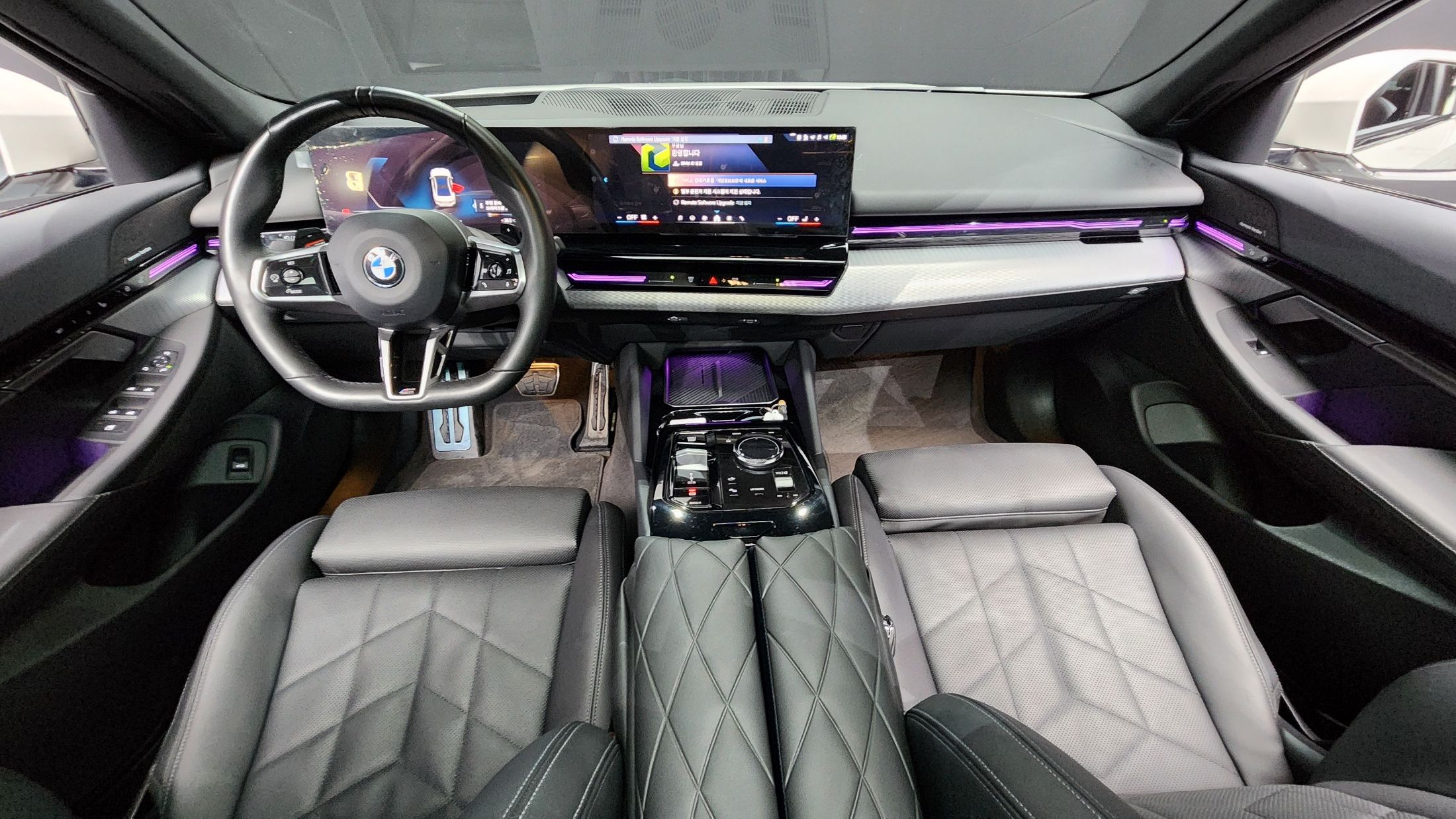 BMW 5-SERIES G60 2023
