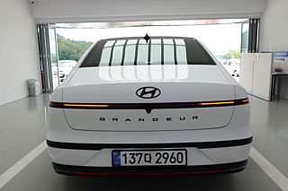 HYUNDAI GRANDEUR HYBRID GN7 2025