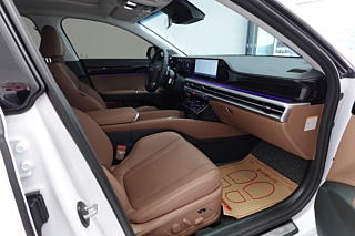 HYUNDAI GRANDEUR HYBRID GN7 2025
