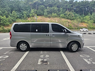 HYUNDAI STAREX GRAND 2020