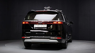 KIA CARNIVAL 4 GENERATION 9 Seater Prestige 2021