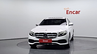 MERCEDES BENZ E-CLASS W213 2018