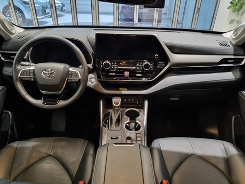 TOYOTA HIGHLANDER 2023