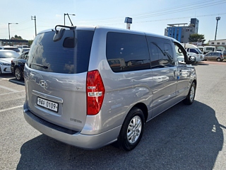 HYUNDAI STAREX GRAND 2020
