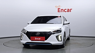 HYUNDAI IONIQ HYBRID 2016