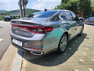 HYUNDAI GRANDEUR IG HYBRID 2017
