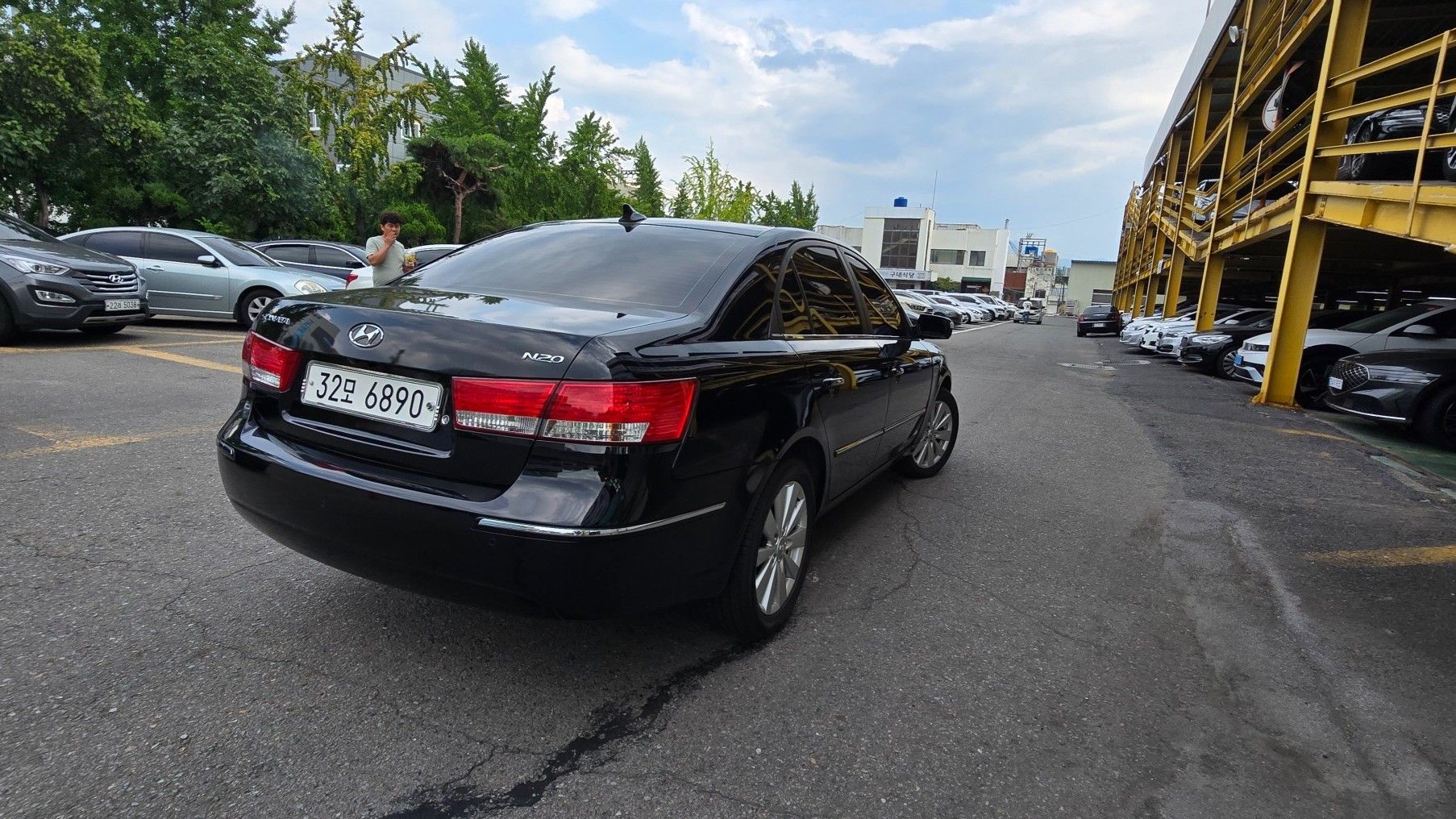 HYUNDAI NF SONATA TRANSFORM 2009