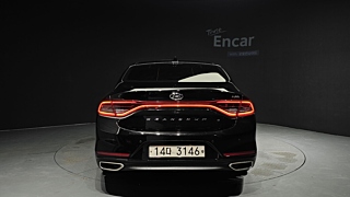 HYUNDAI GRANDEUR IG 2017