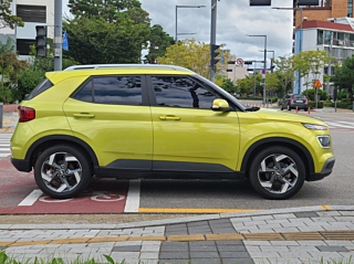 HYUNDAI VENUE 2020