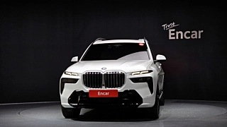 BMW X7 G07 2024