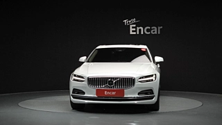 VOLVO S90 2025