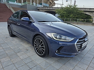 HYUNDAI AVANTE AD 2016